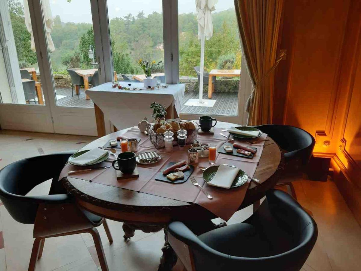 Logis Hotels Domaine Du Chatelard Dirac Zewnętrze zdjęcie