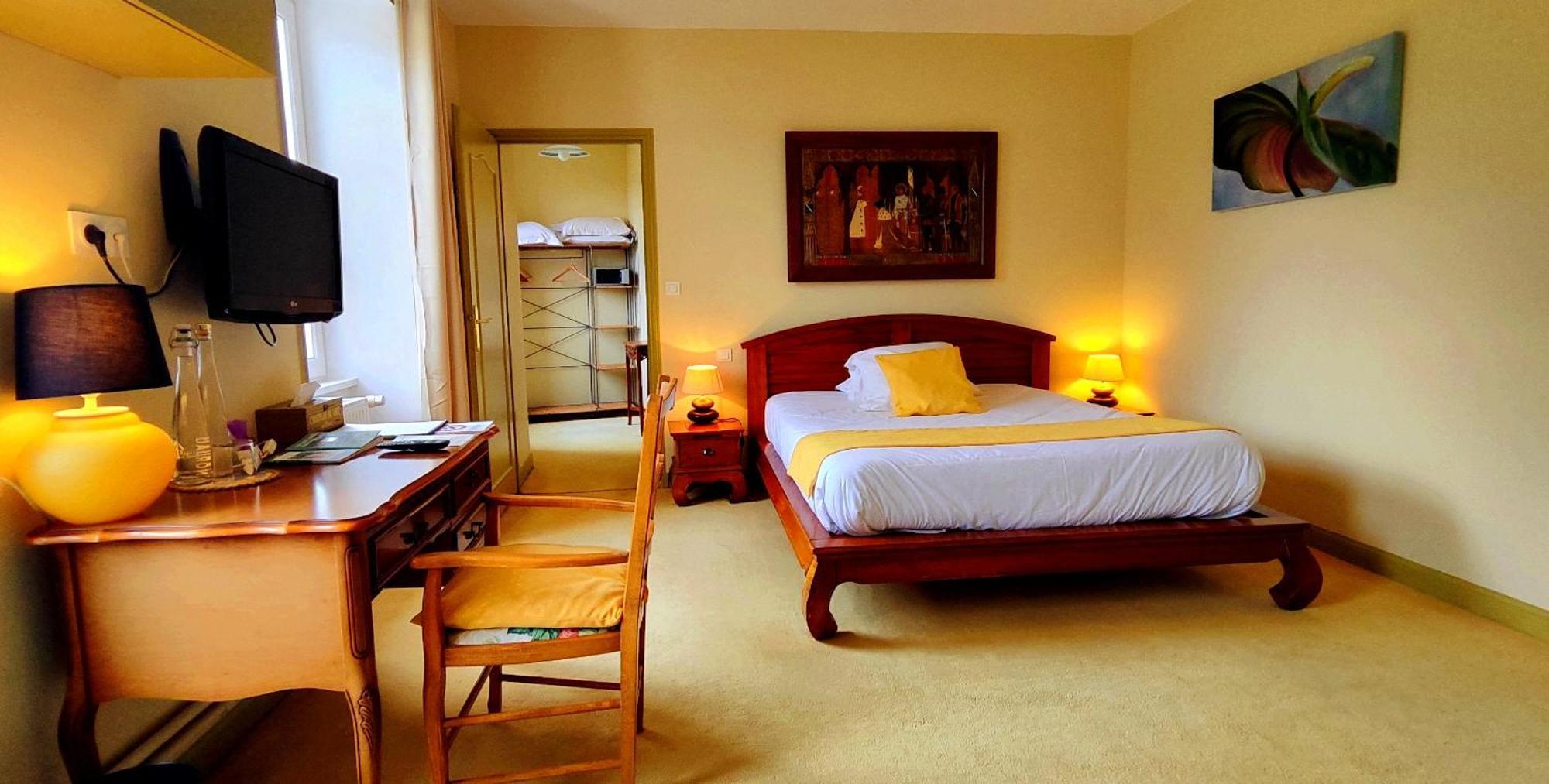 Logis Hotels Domaine Du Chatelard Dirac Zewnętrze zdjęcie