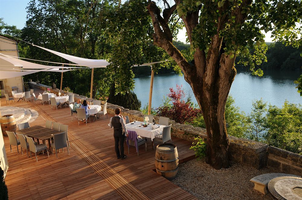 Logis Hotels Domaine Du Chatelard Dirac Zewnętrze zdjęcie