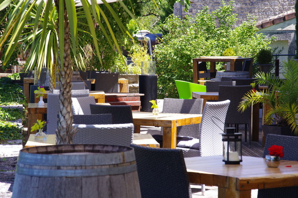 Logis Hotels Domaine Du Chatelard Dirac Zewnętrze zdjęcie