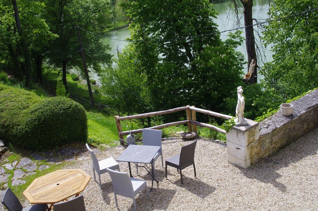 Logis Hotels Domaine Du Chatelard Dirac Zewnętrze zdjęcie